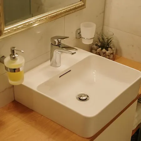 Operna Klet Любляна