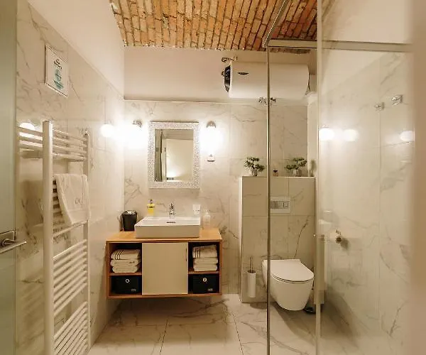 Operna Klet Hotel Liubliana