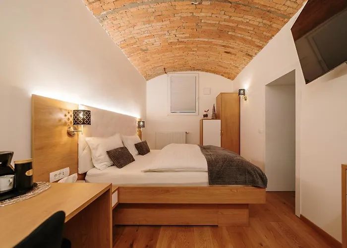 Hotel Operna Klet Liubliana