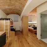 Operna Klet Hotel Ljubljana