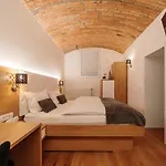 Hotel Operna Klet Ljubljana