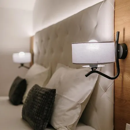 Operna Klet 3* Laibach