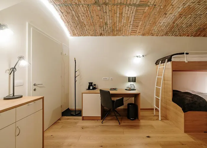 Hotel Operna Klet Ljubljana