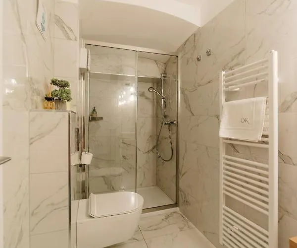 Operna Klet Hotel 3*