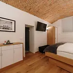 Hotel Operna Klet