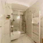 Operna Klet Hotel 3*